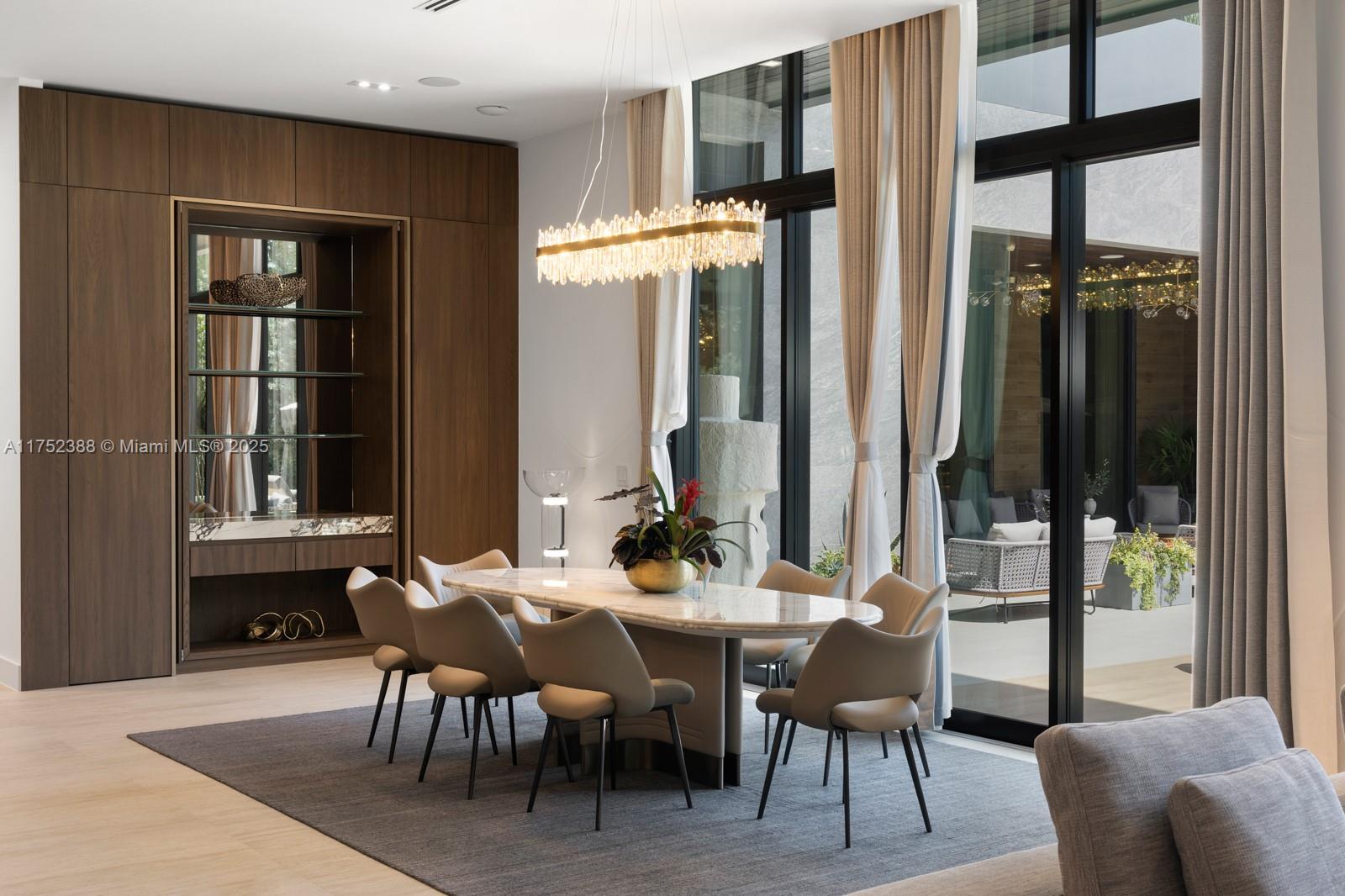 ROCKDALE ESTATES - Residential