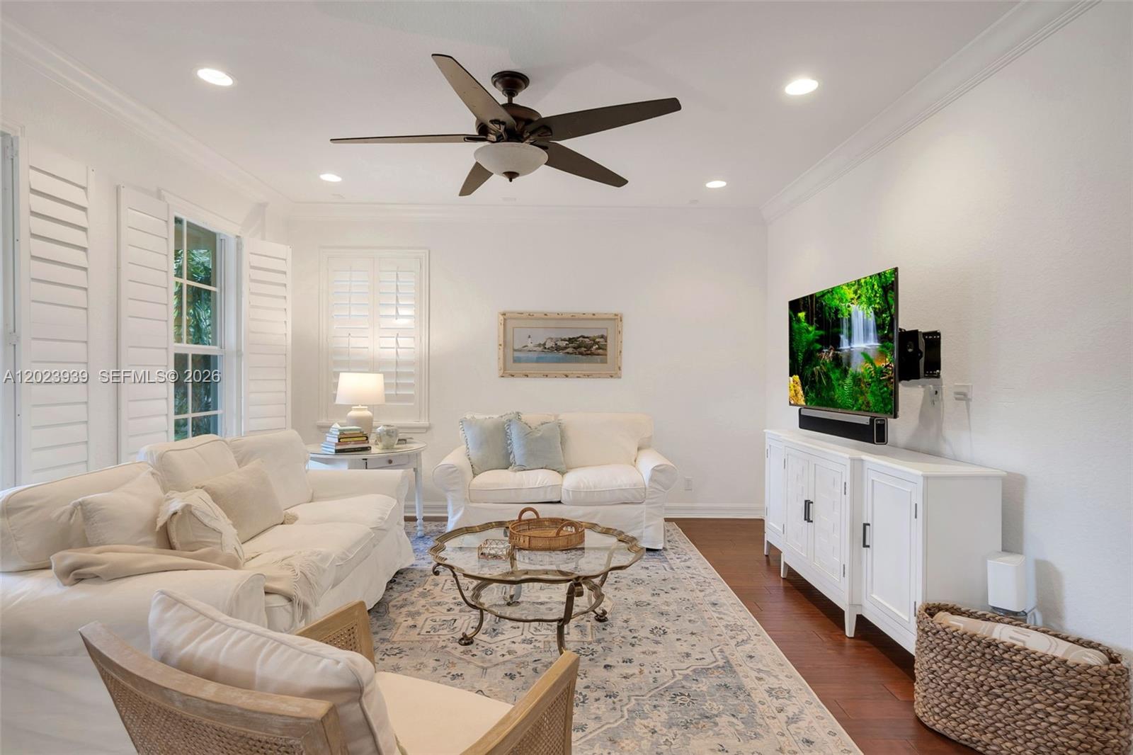 CANTERBURY PLACE - Residential