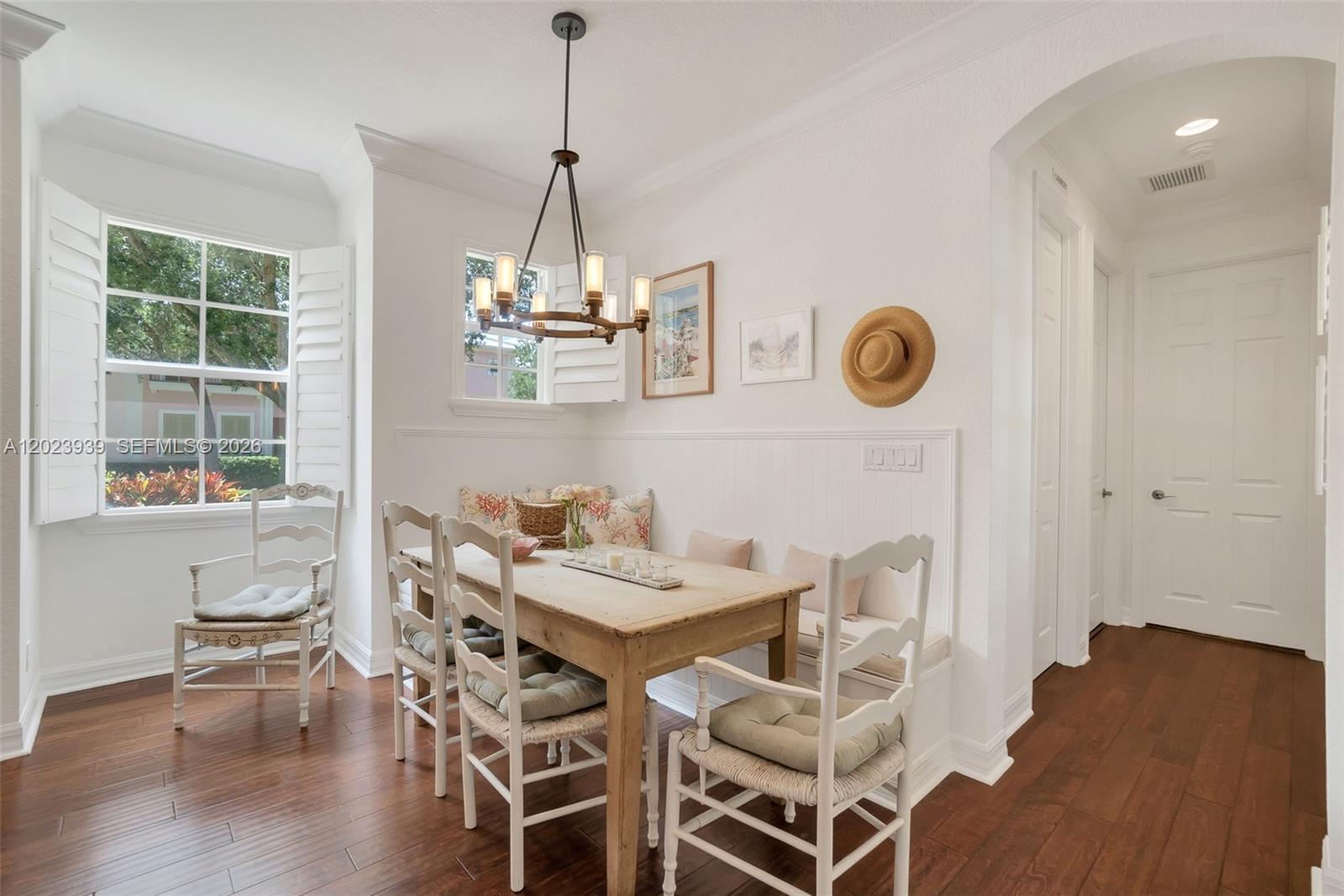 CANTERBURY PLACE - Residential