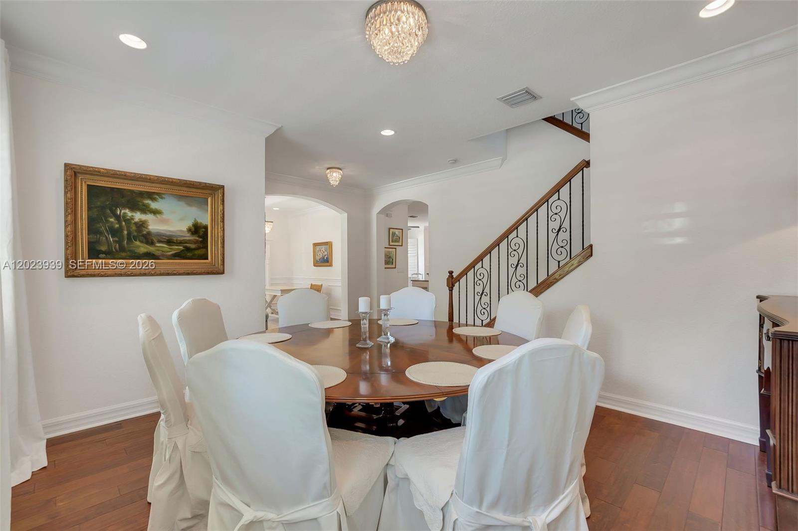 CANTERBURY PLACE - Residential