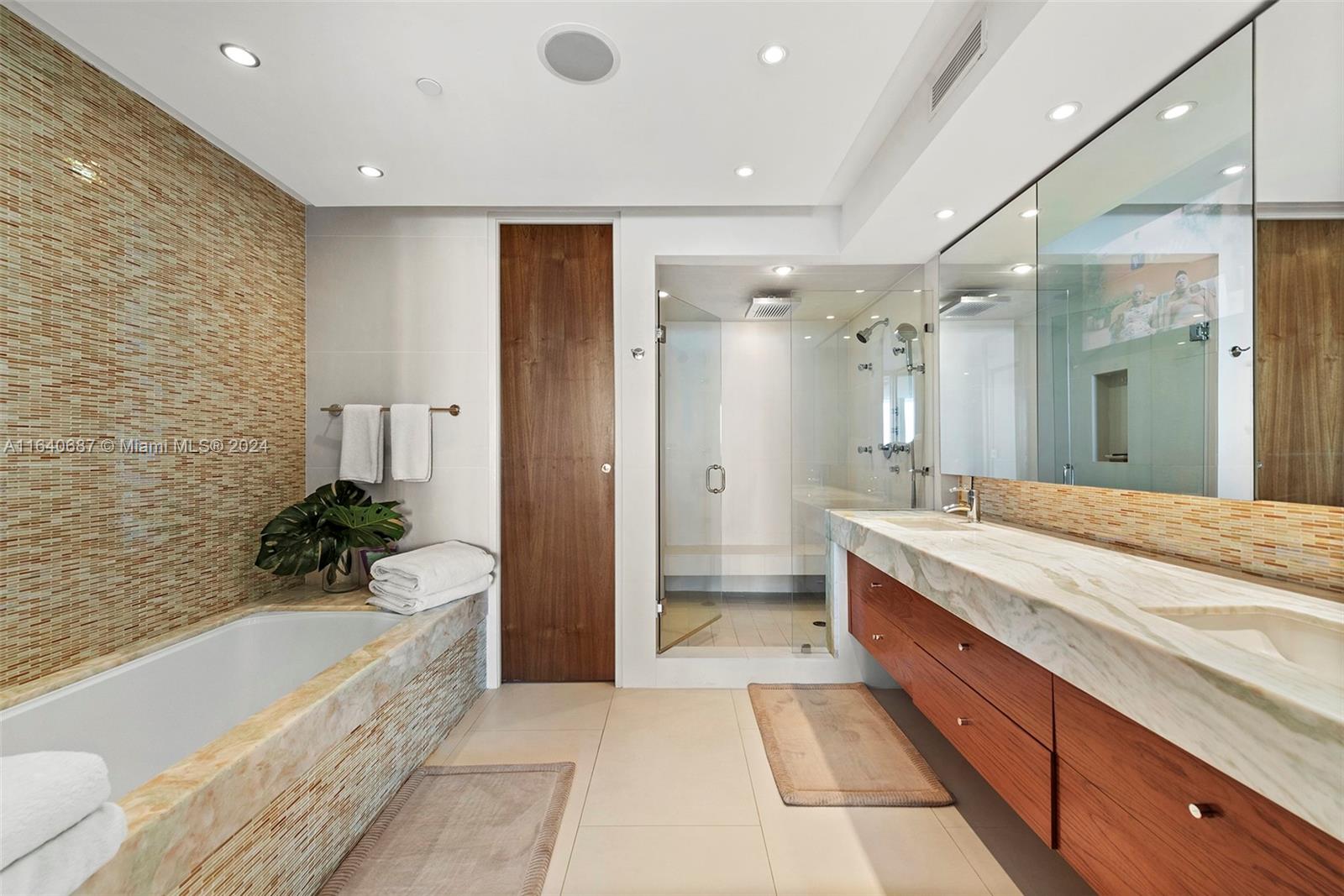 MURANO GRANDE AT PORTOFIN - Residential