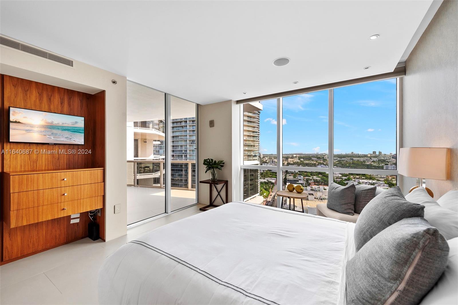 MURANO GRANDE AT PORTOFIN - Residential