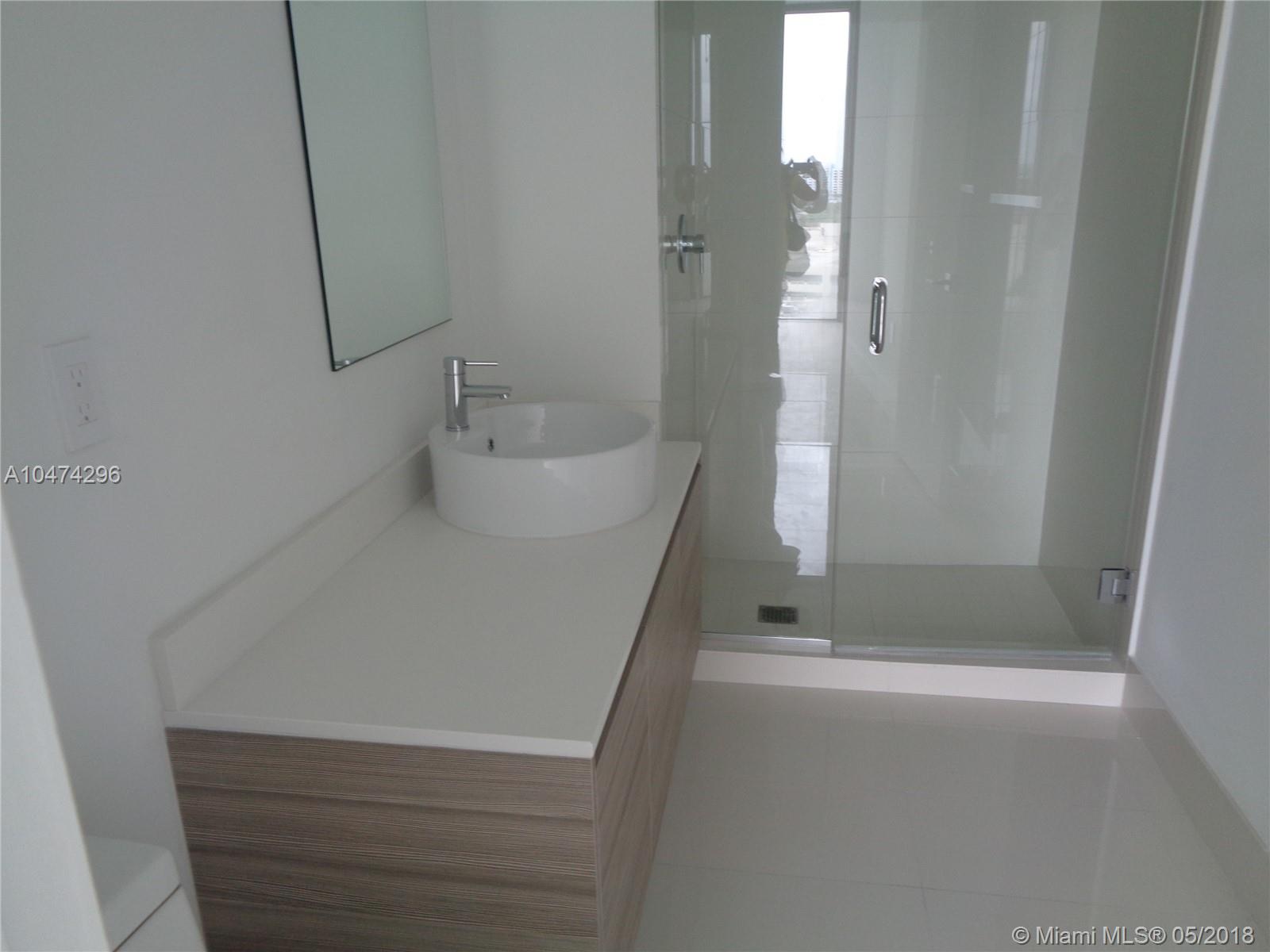 hyde midtown - Residential Lease