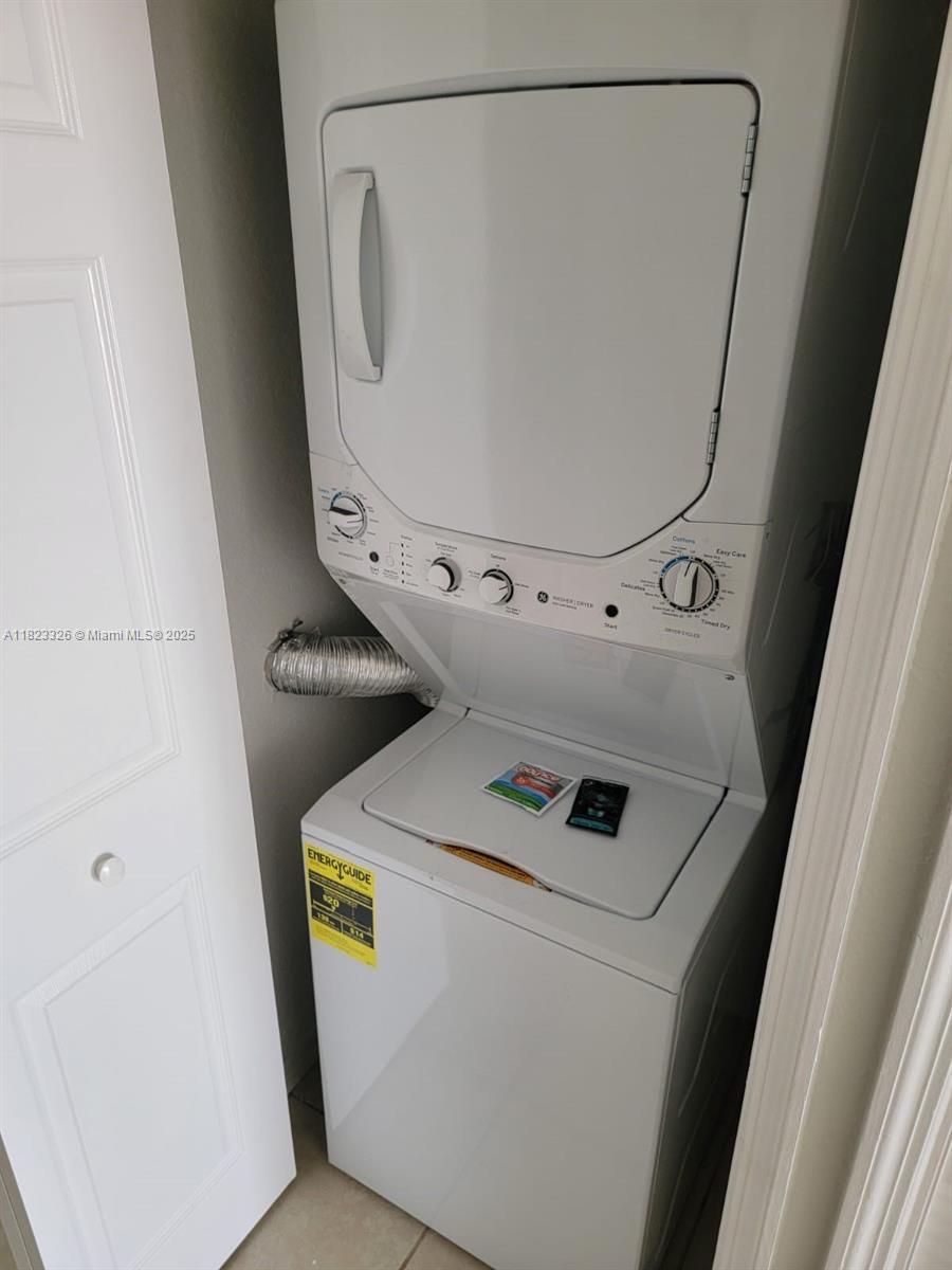 ABEL HOMES AT KEYS WINDS - Residential