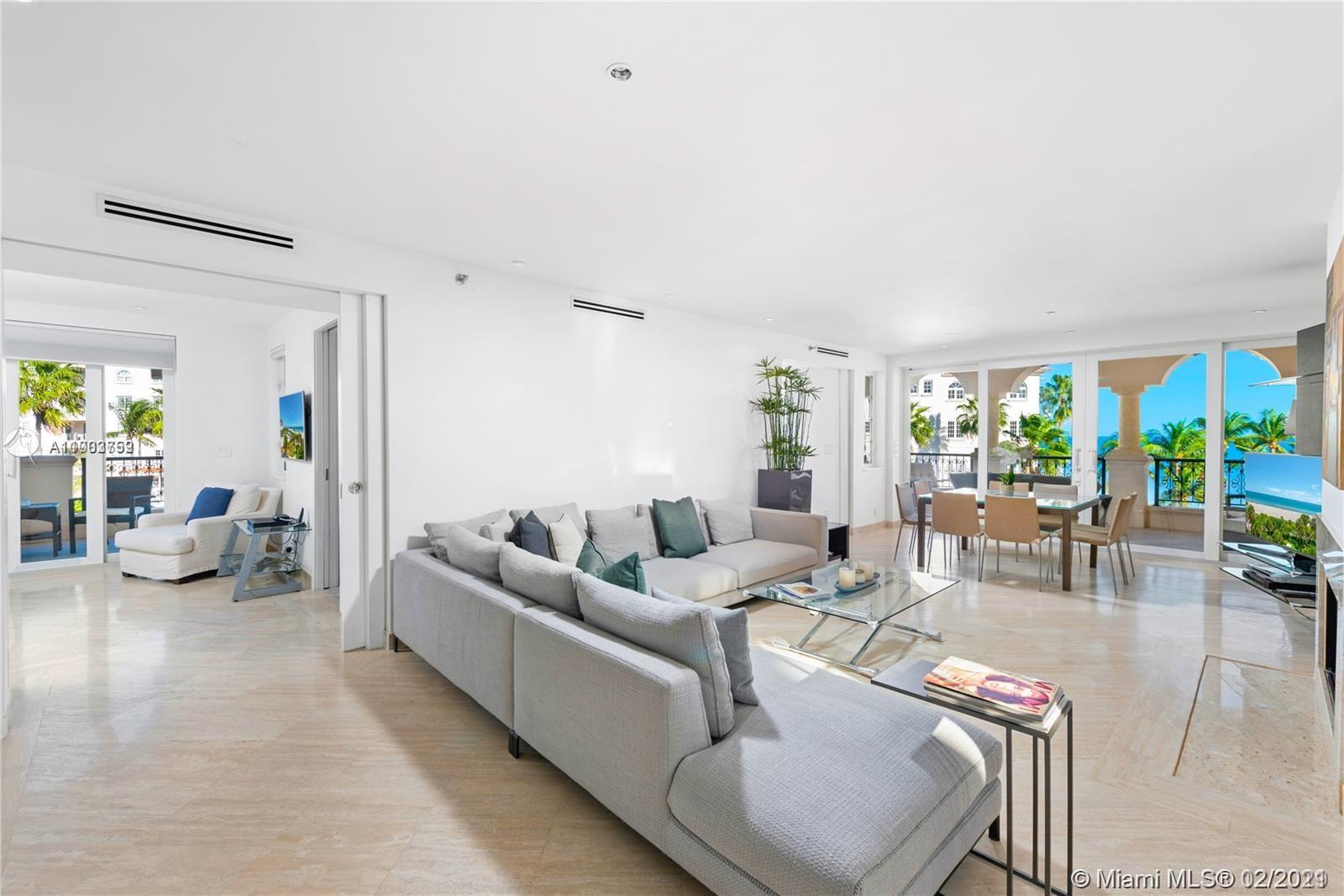 SEASIDE CONDO - Residential