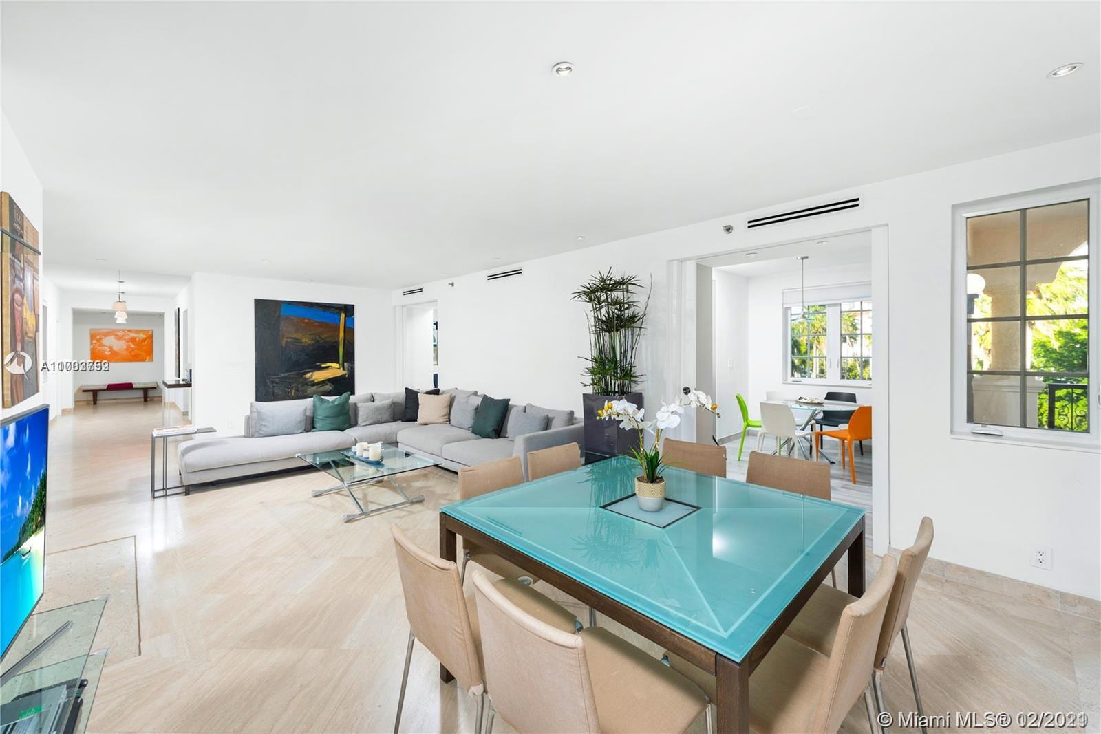 SEASIDE CONDO - Residential