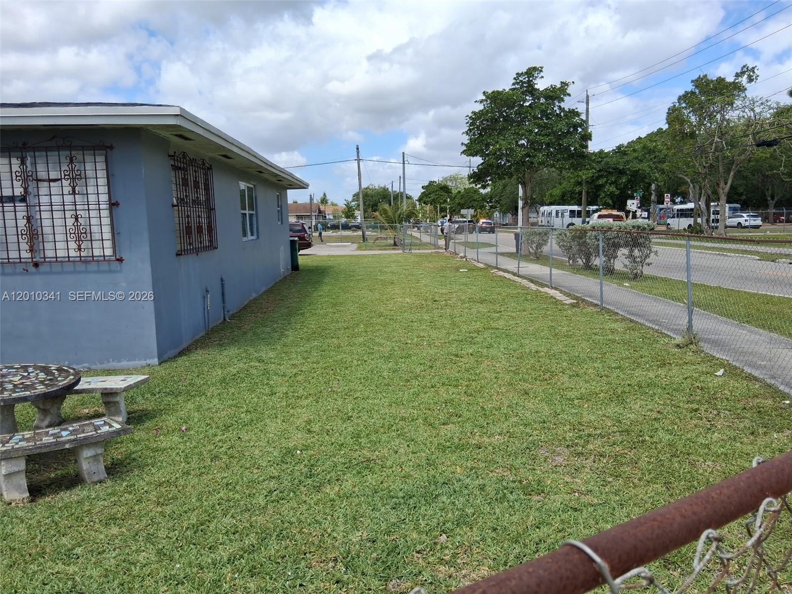 ROCKWOOD SUB - Residential