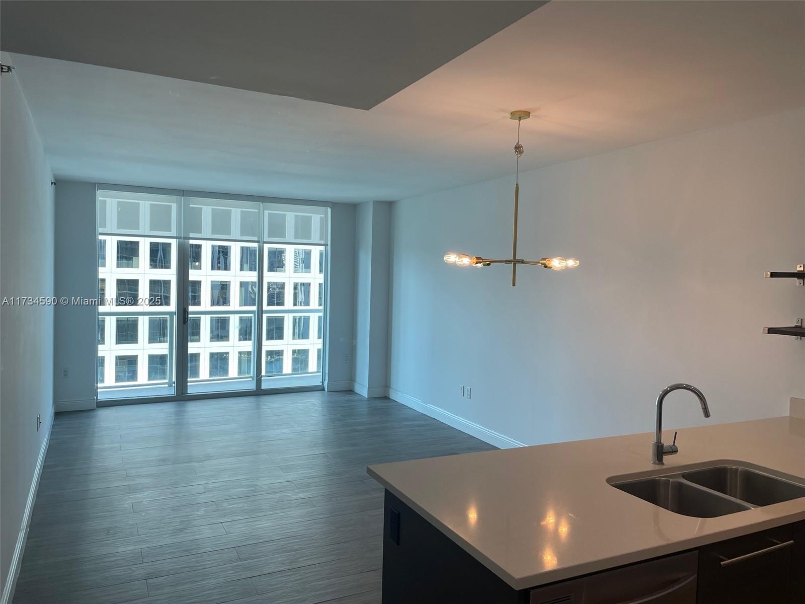 500 BRICKELL EAST CONDO - Residential