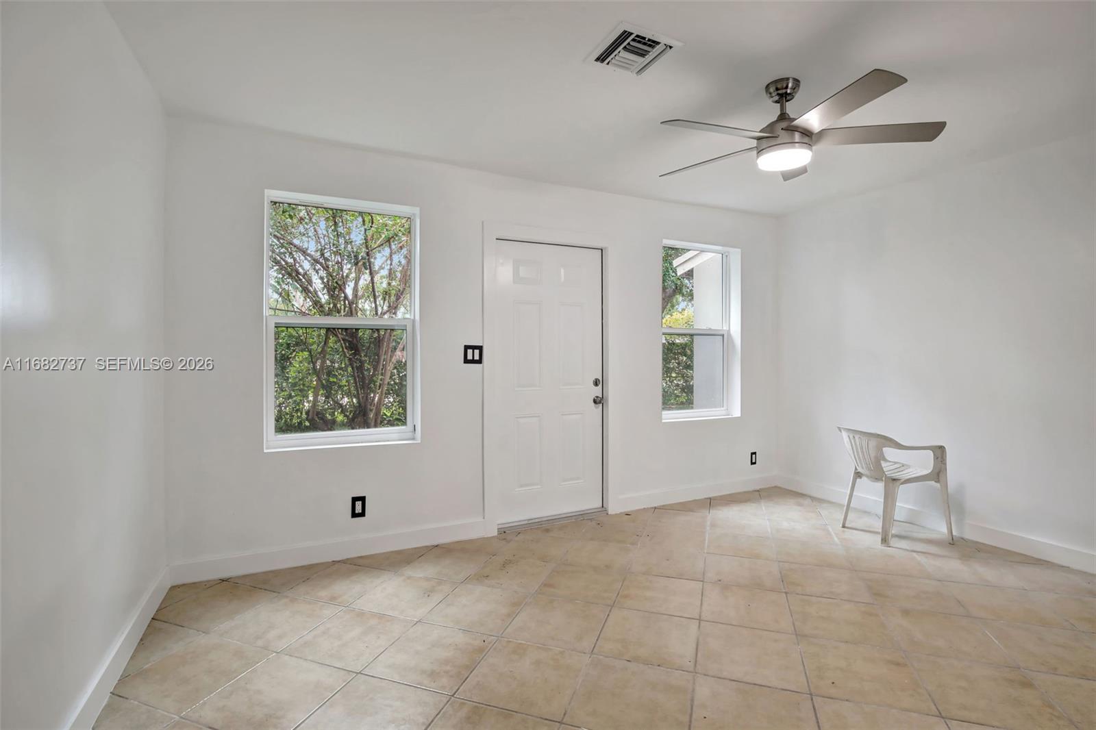 BROWARD GARDENS - Residential