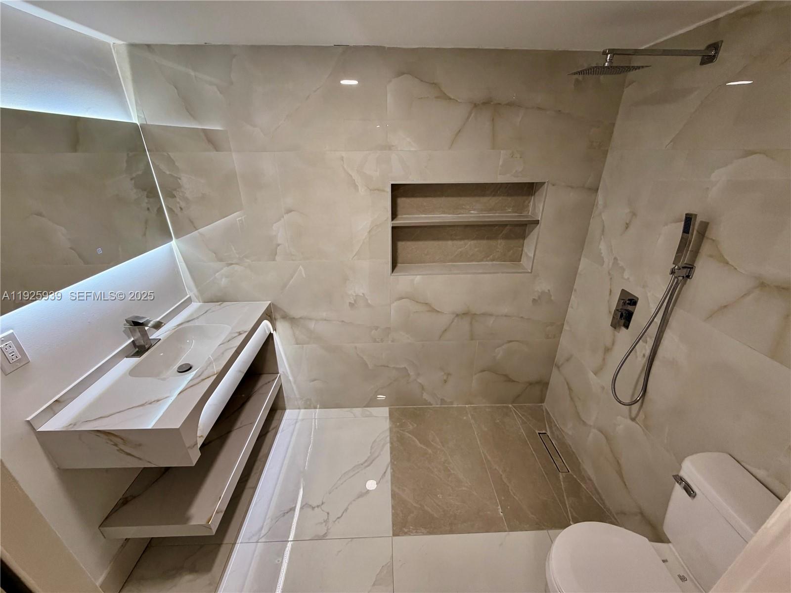 GRAPELAND HEIGHTS SEC 2 - Residential