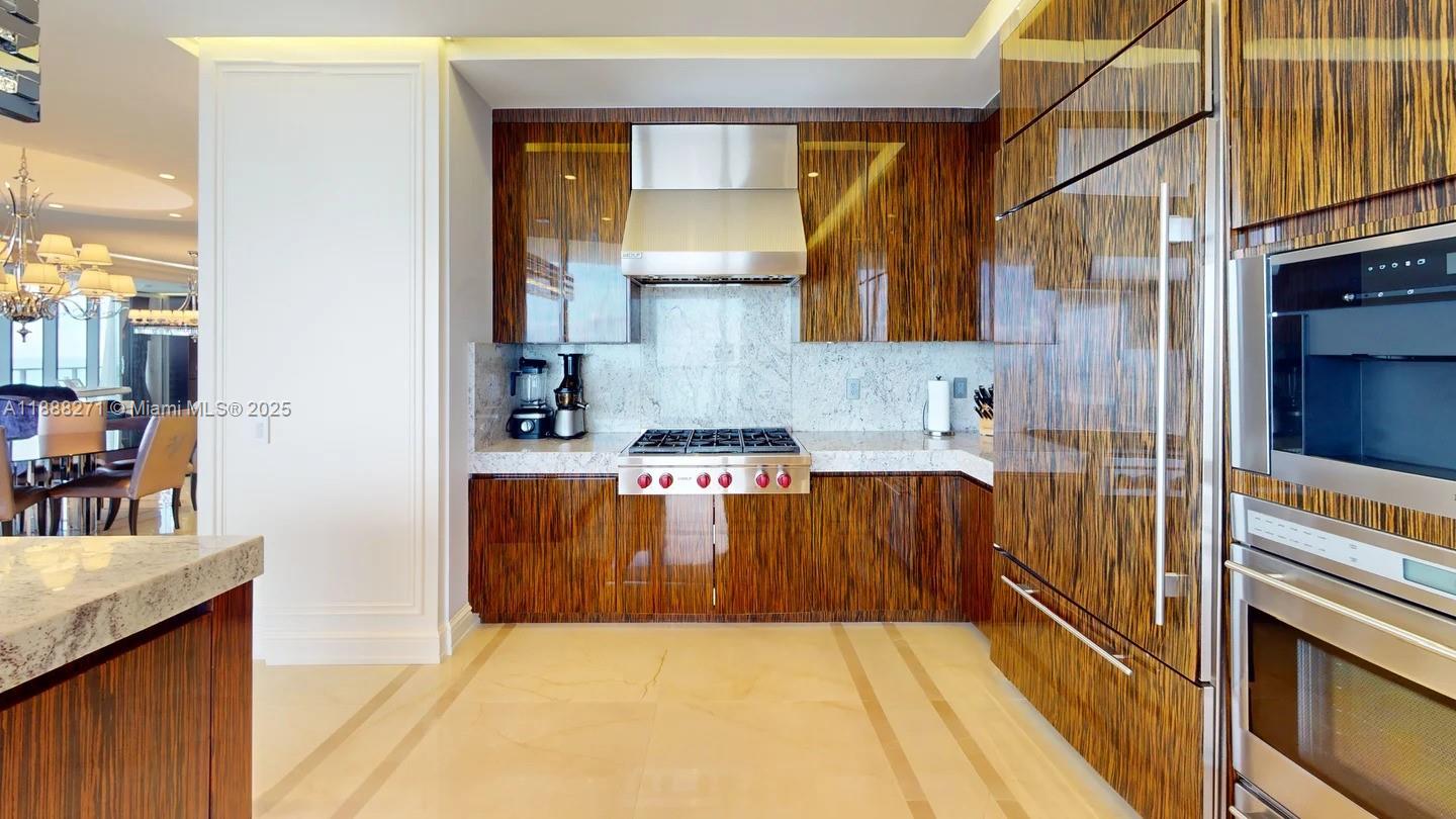 BAL HARBOUR CENTER CONDO - Residential