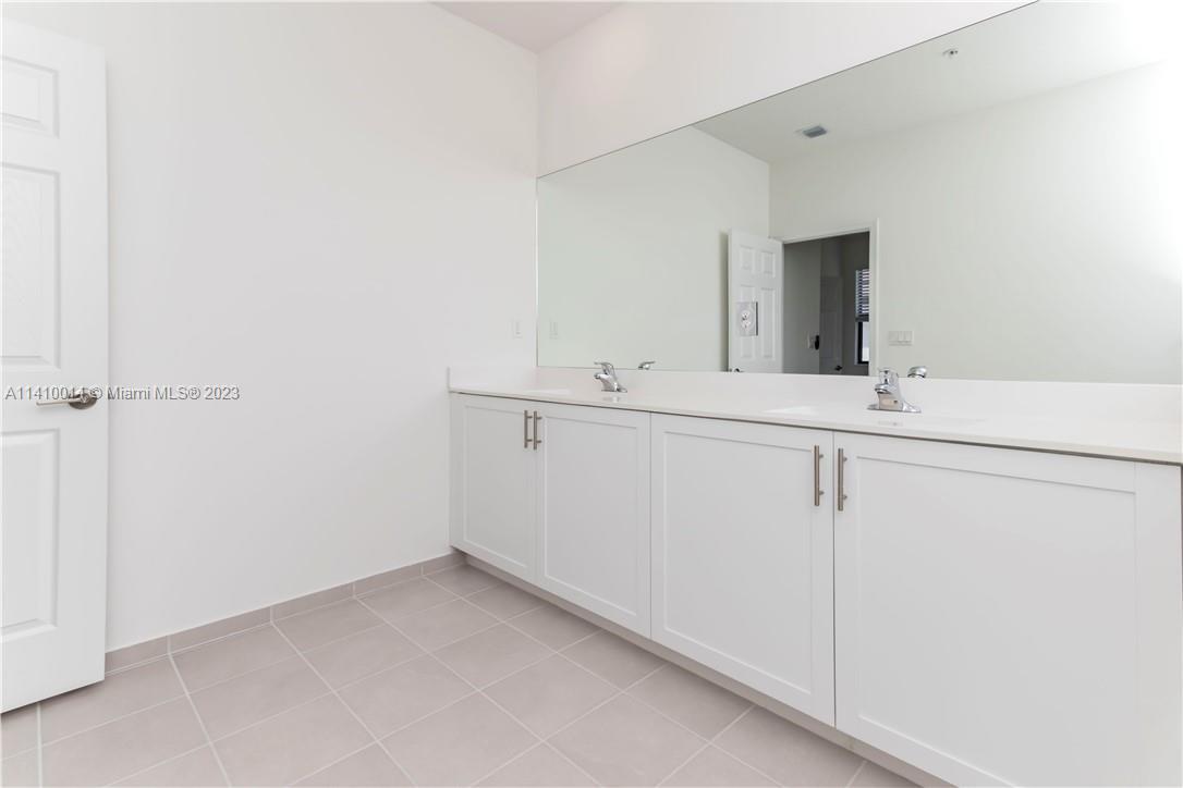 Tuscan Pines - Residential Lease
