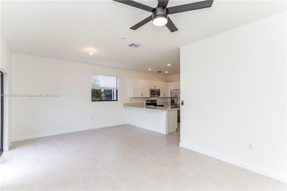 Tuscan Pines - Residential Lease