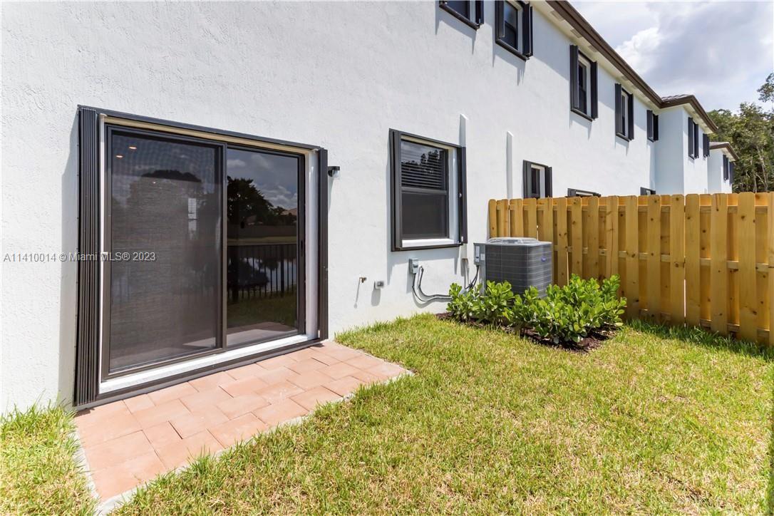 Tuscan Pines - Residential Lease