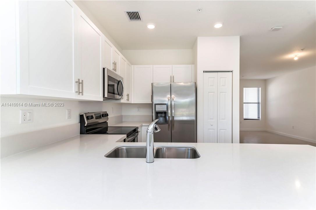 Tuscan Pines - Residential Lease