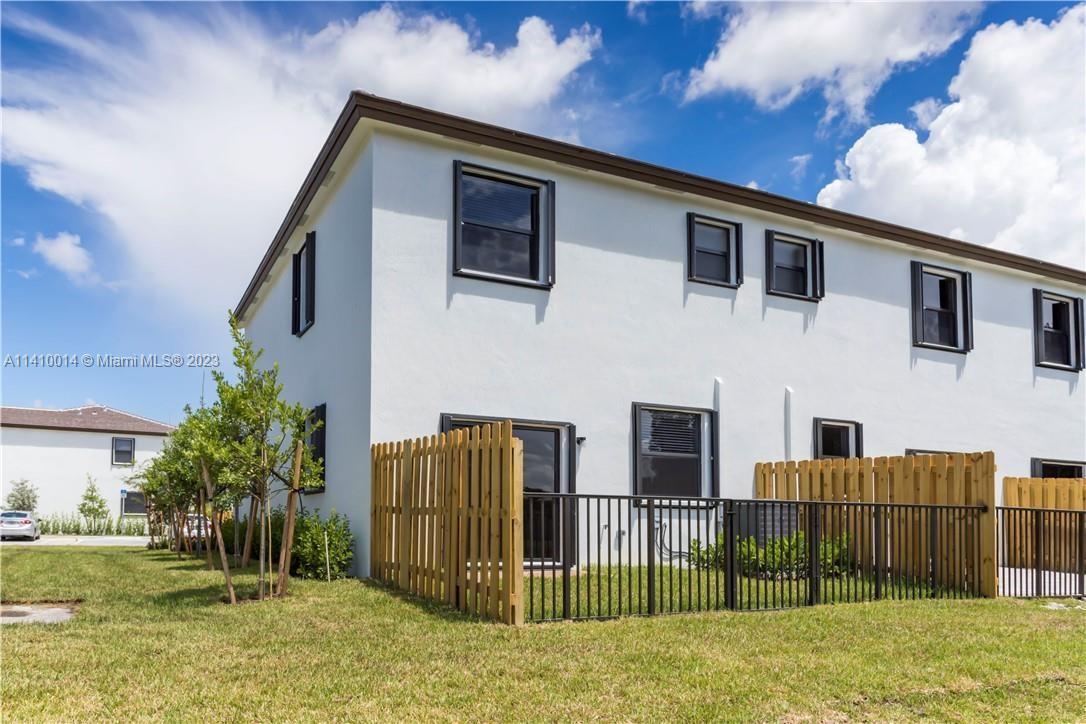 Tuscan Pines - Residential Lease