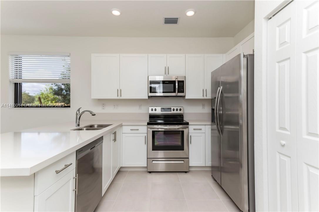 Tuscan Pines - Residential Lease