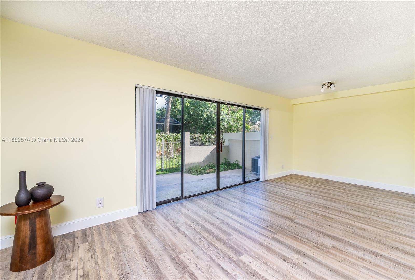 SPRINGWOOD CONDO - Residential