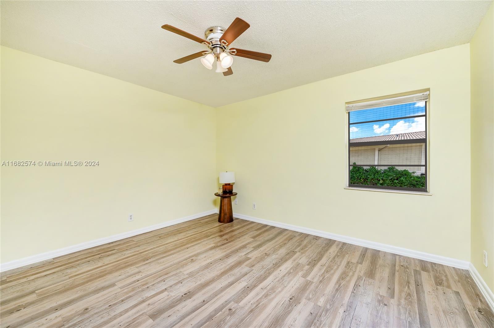 SPRINGWOOD CONDO - Residential