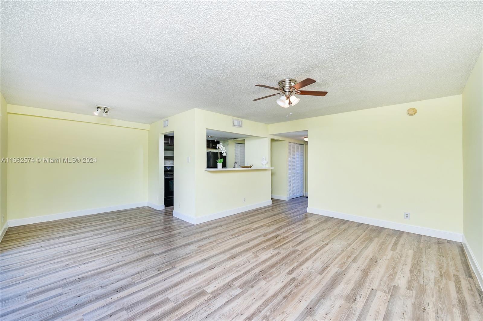 SPRINGWOOD CONDO - Residential