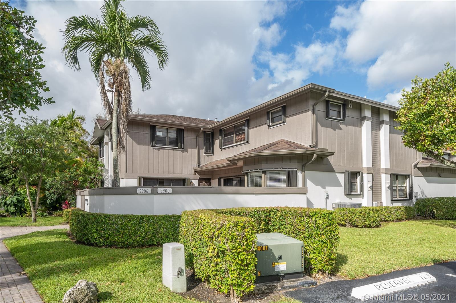 Large corner TownHouse in area. Great community of Doral Oaks. Two story. Nice patio at entrance.