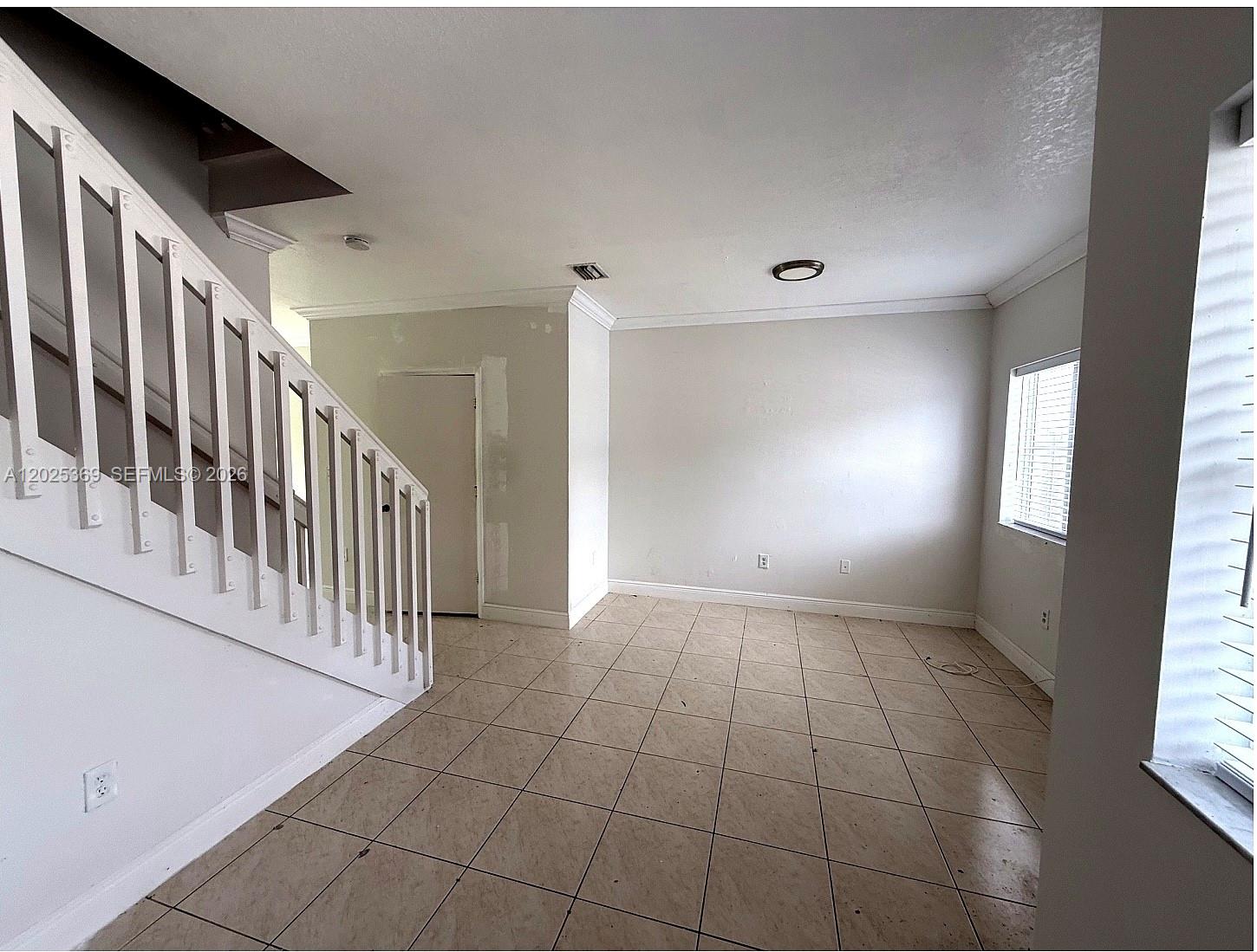 VENETIA GROVE - Residential