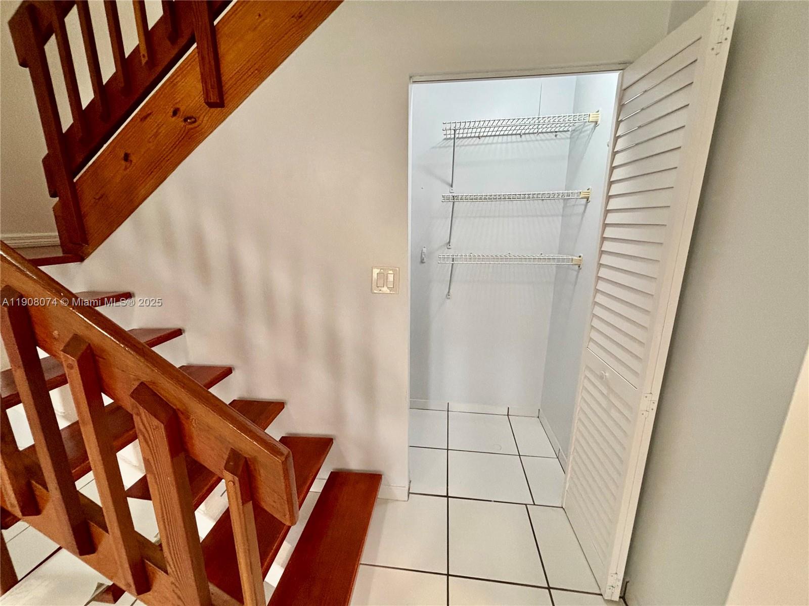 KENDALL FORESTS CONDO #2 - Residential Lease