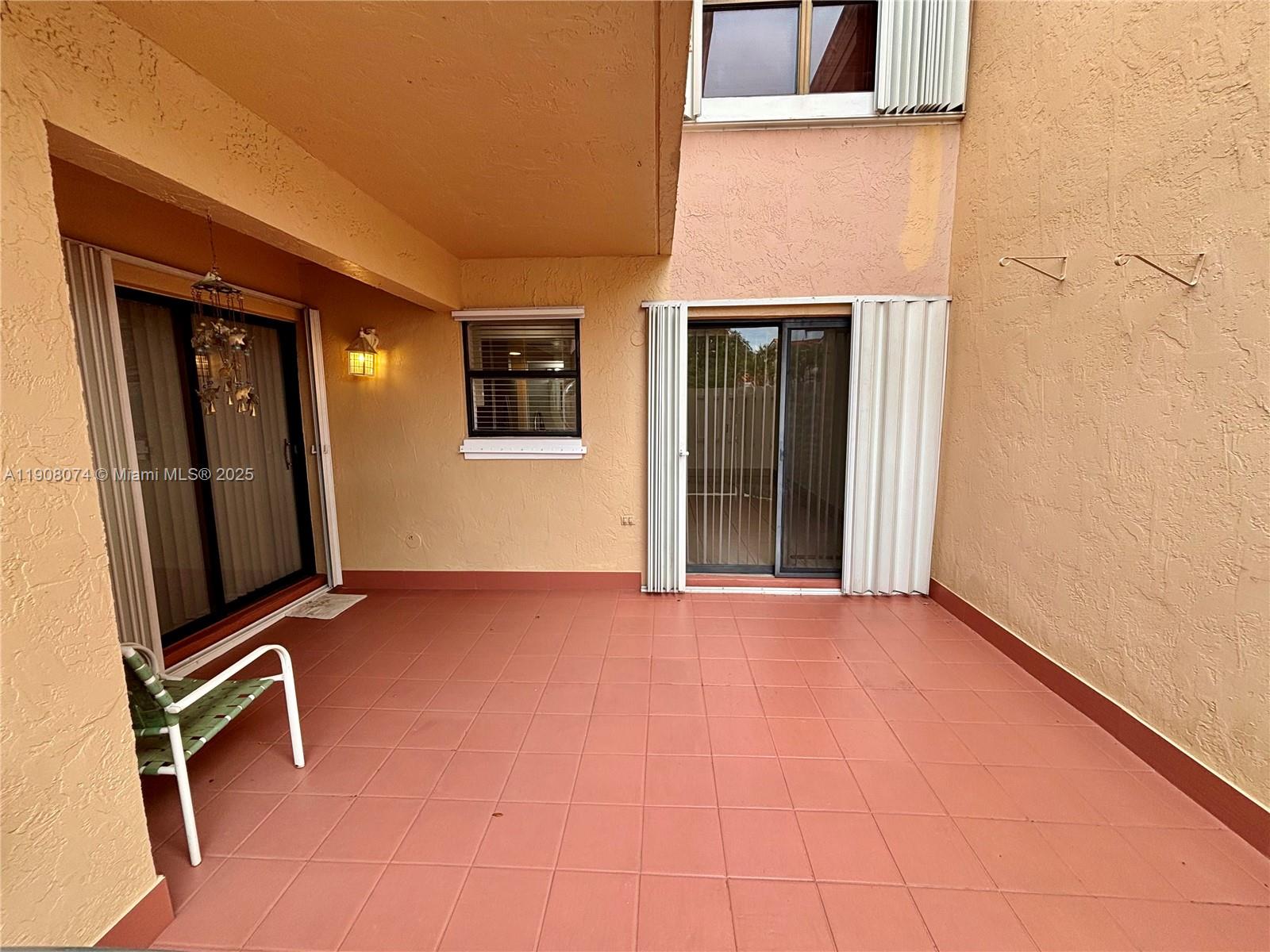 KENDALL FORESTS CONDO #2 - Residential Lease