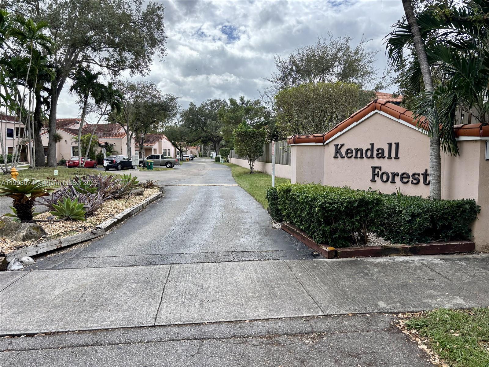 KENDALL FORESTS CONDO #2 - Residential Lease