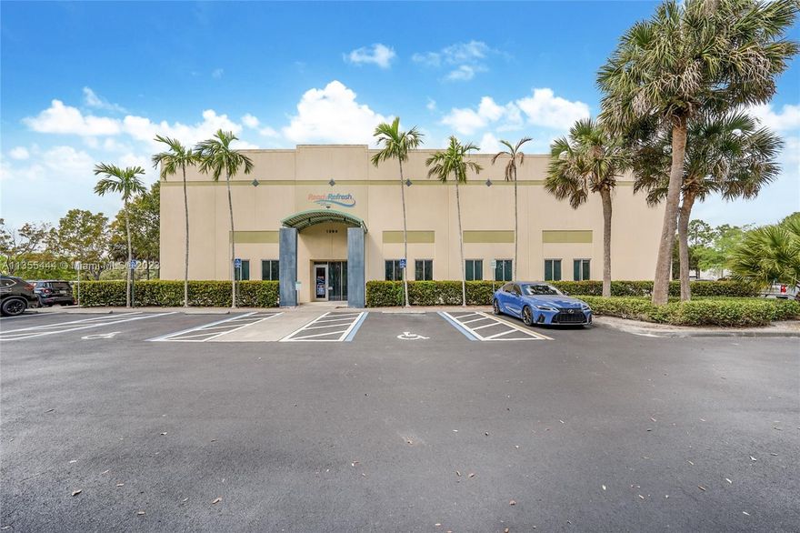 NNN Investment Deal: Originally constructed as a build-to-suit in 1997, the Blue Triton Jupiter location serves as a mission-critical facility to service one of the largest distribution markets in the country, South Florida. The Property is located in Jupiter Park of Commerce and is currently, 100% leased through July 2033 with two (2) five (5) year options to Blue Triton, formerly known as Nestlé Waters, the world’s largest distributor of bottled water. Blue Triton/Nestlé Waters is wholly owned by One Rock Capital Partners Metropoulos, a food and beverage conglomerate headquartered in Connecticut. This location serves as a regional distribution hub servicing markets south to Boca Raton and north to Vero Beach. The net lease is guaranteed by Blue Triton.