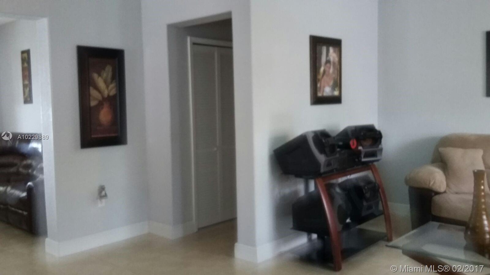 TENNESSEE ESTATES - Residential