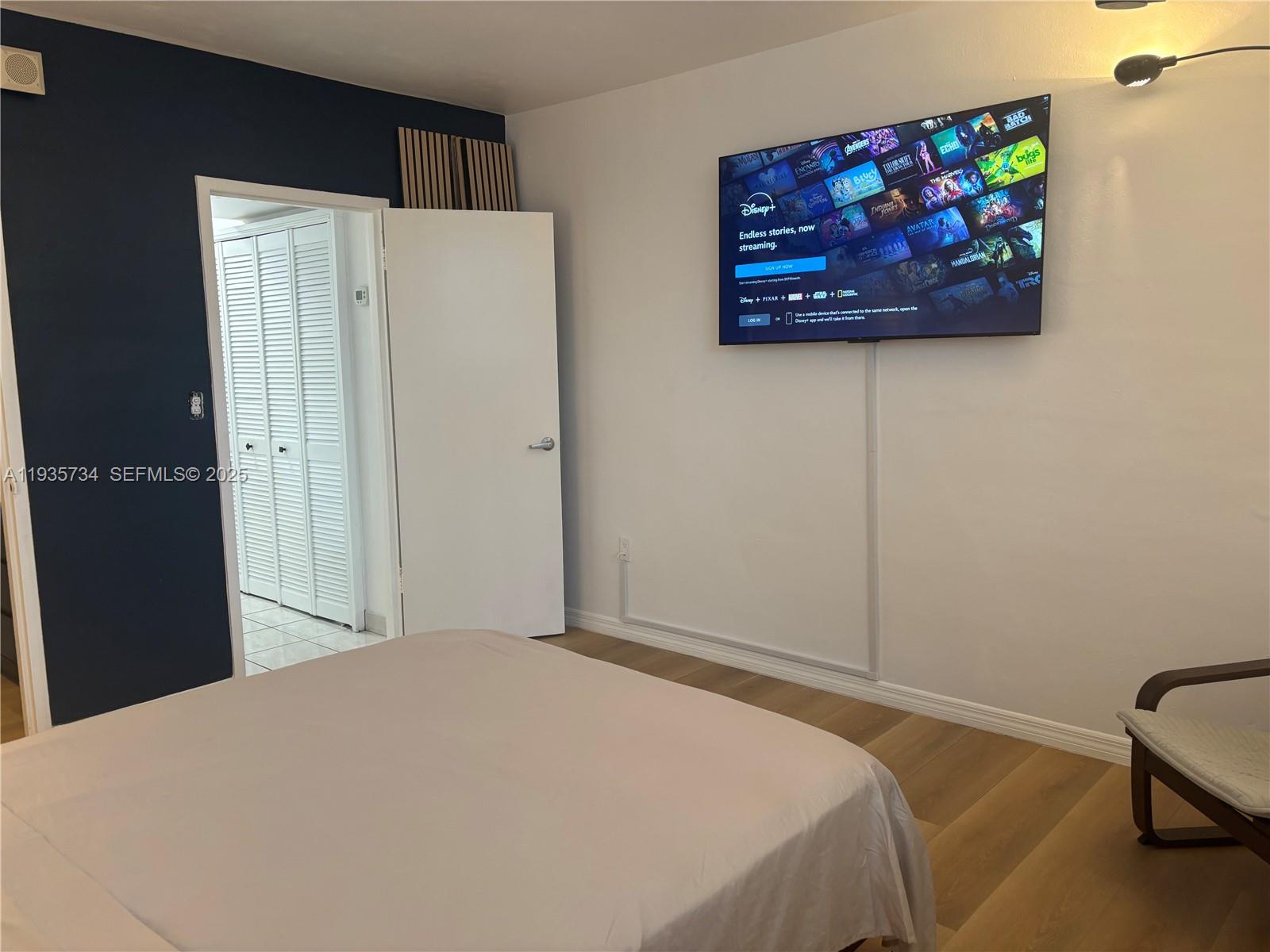 LINCOLN TOWERS CONDO - Residential