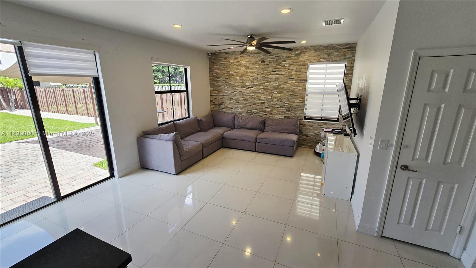 ISLES AT GRAND BAY - Residential