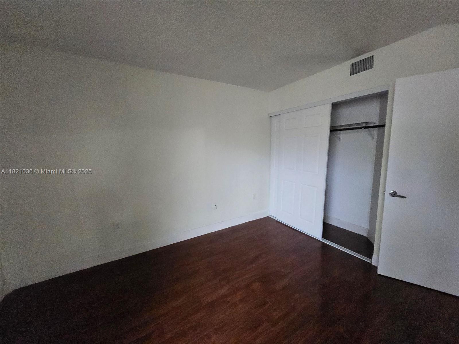8365 sw 152 av C 101