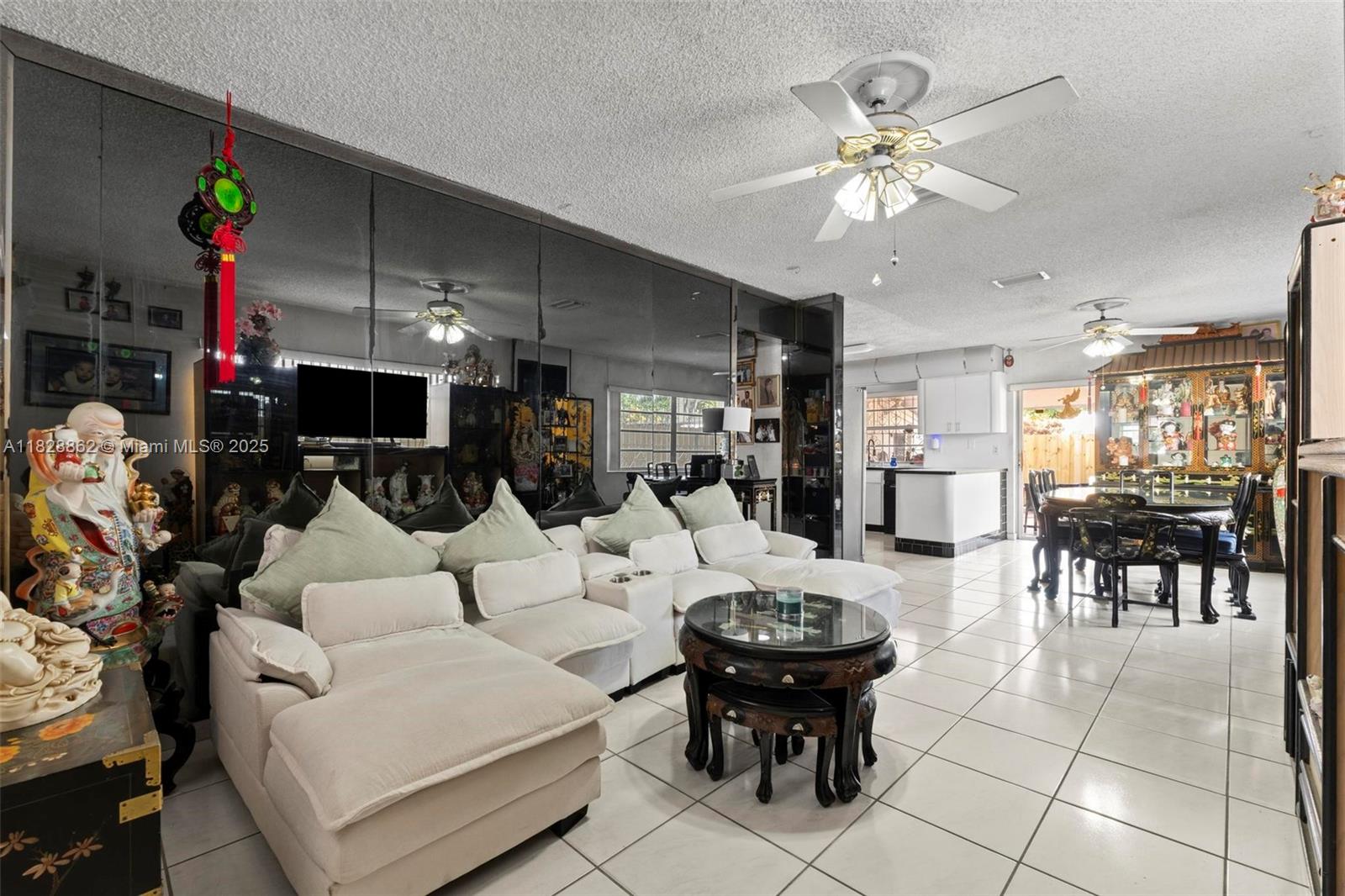 , Miami, FL, 33135/$898,500 2 2211383473