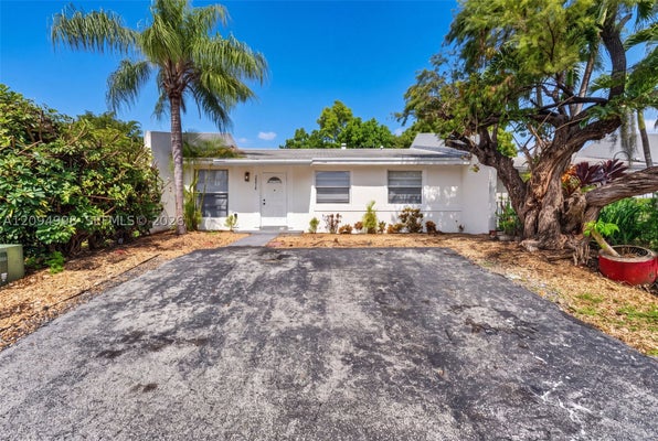 20816 SW 103RD PL, CUTLER BAY, FL 33189 - Image 1a620e78b110f23cdfd719c336063adc/457269761