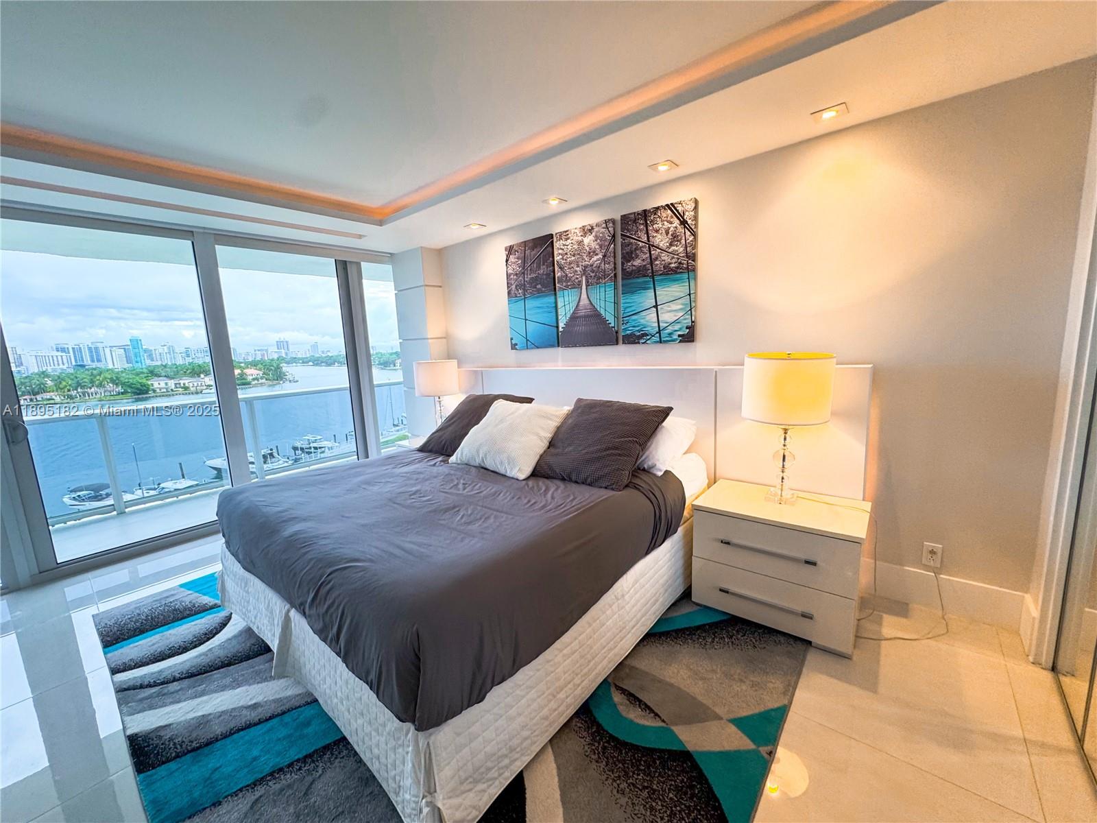 KING COLE CONDO - Residential Lease
