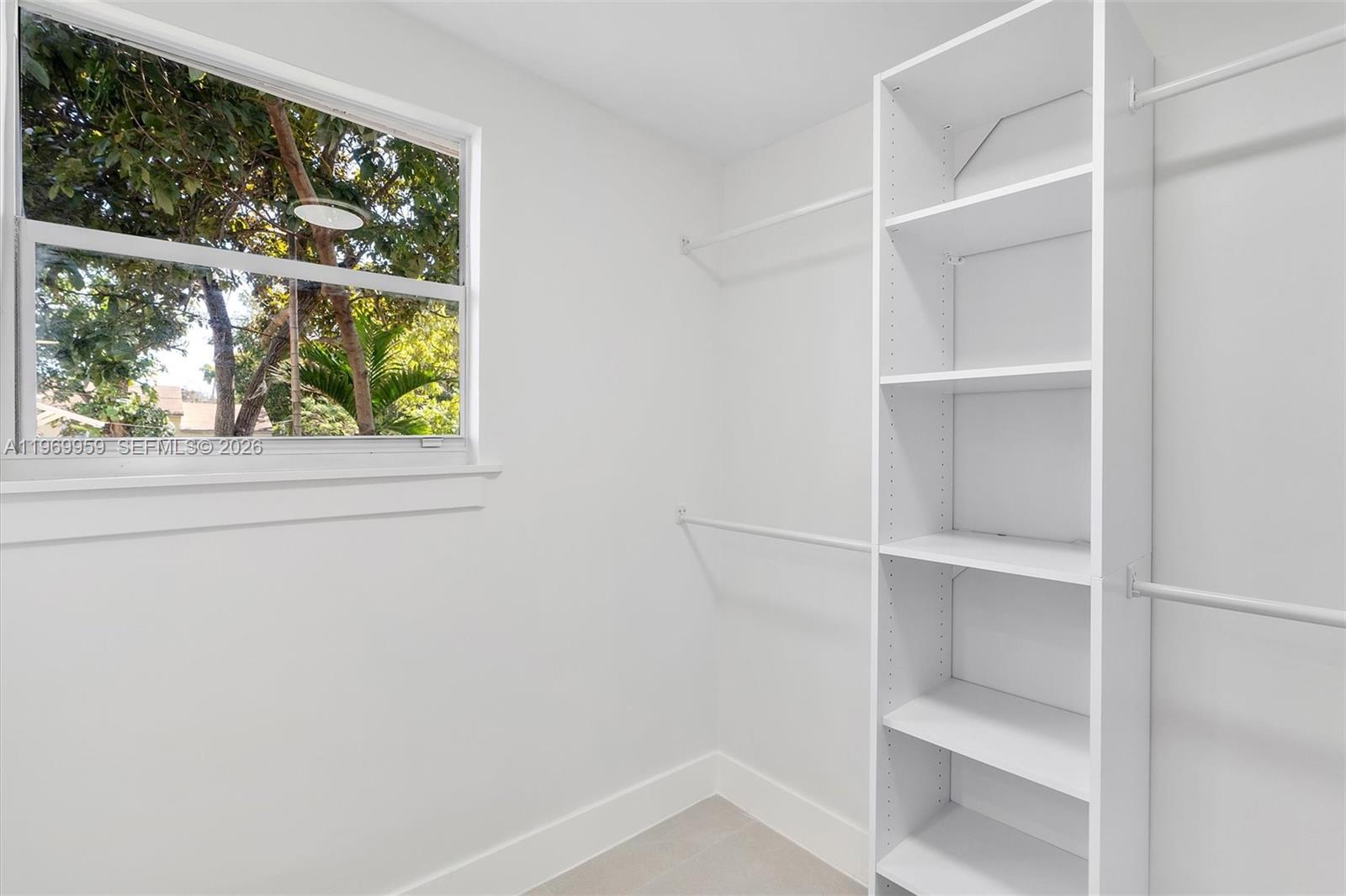 HOWMAR PARK 1ST ADDN - Residential