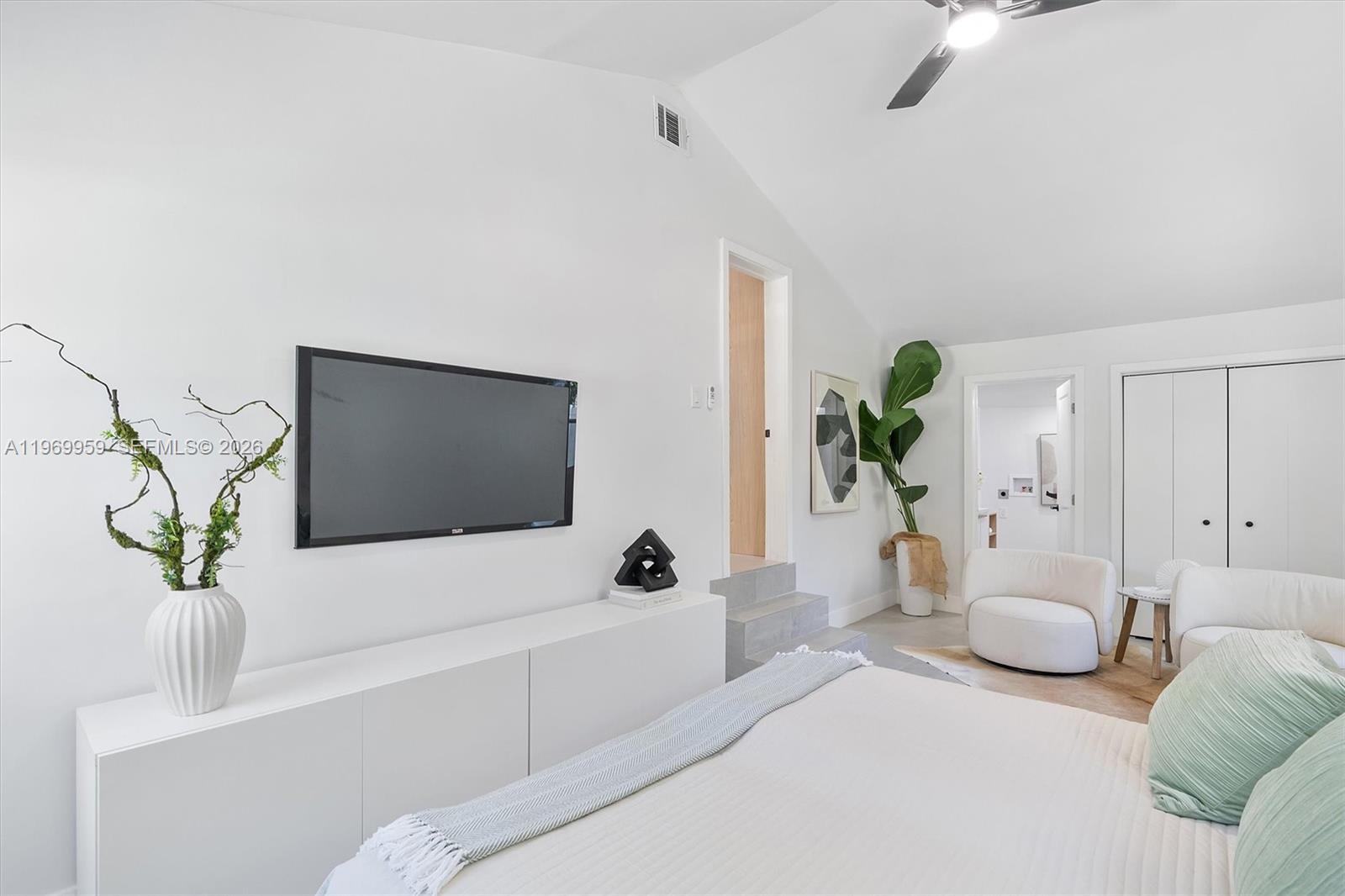 HOWMAR PARK 1ST ADDN - Residential