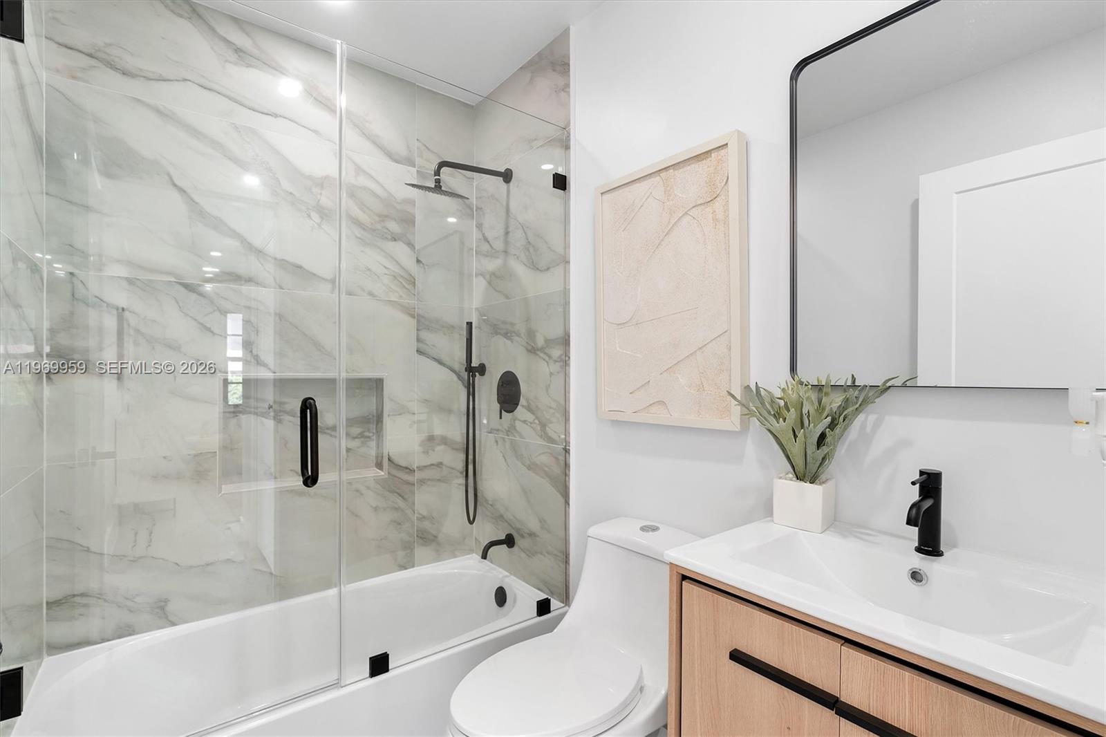 HOWMAR PARK 1ST ADDN - Residential