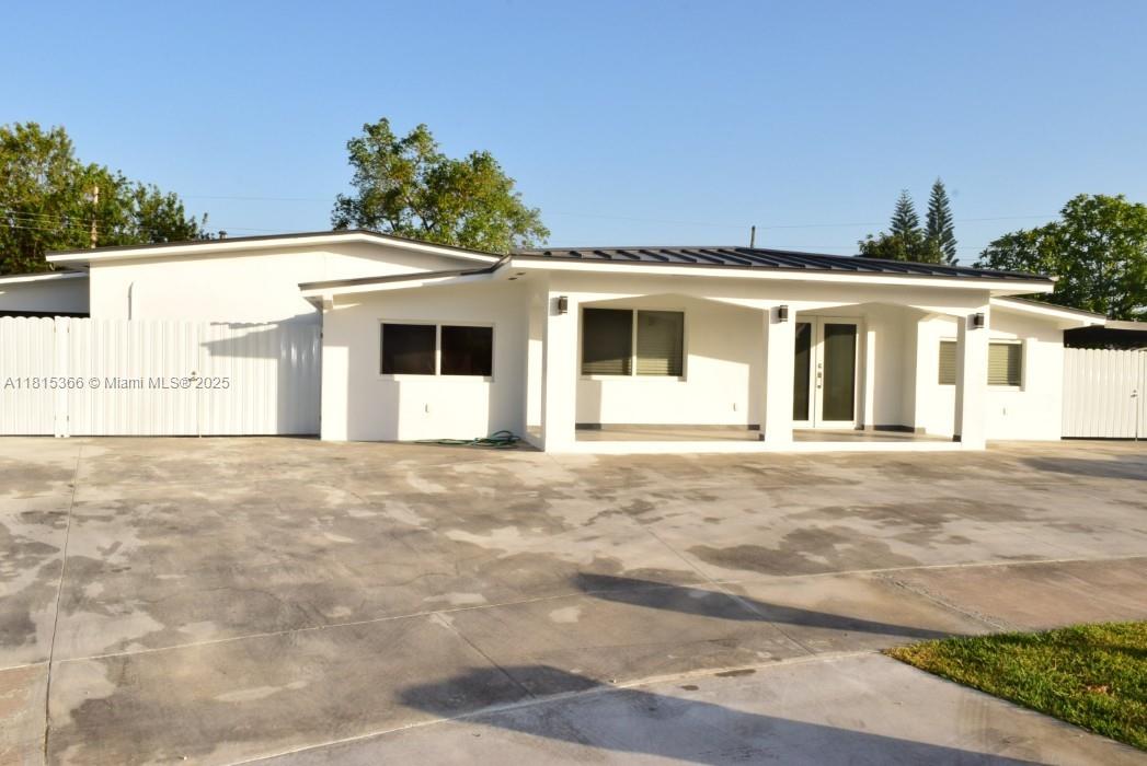 Property for Sale at 11445 Sw 51st St, Miami, Broward County, Florida - Bedrooms: 7 
Bathrooms: 7  - $1,350,000