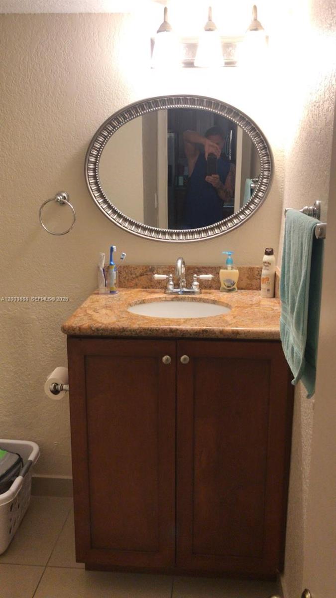 BAYVIEW POINT SOUTH CONDO - Residential