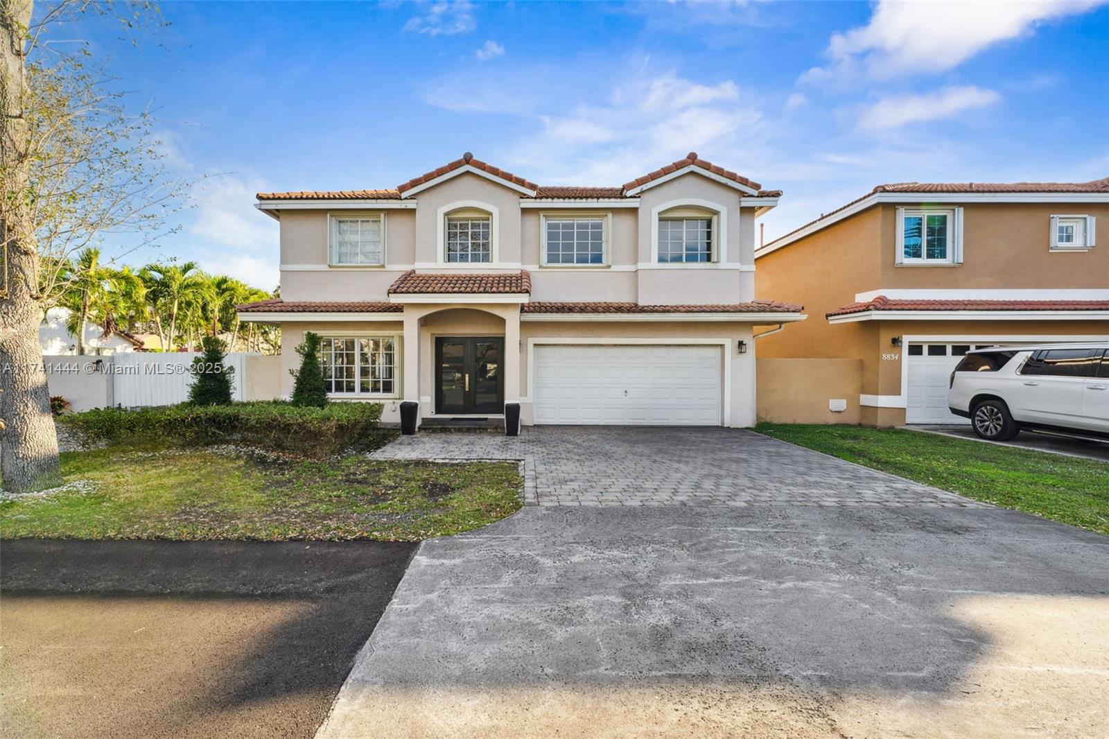 8826 NW 189th Ter