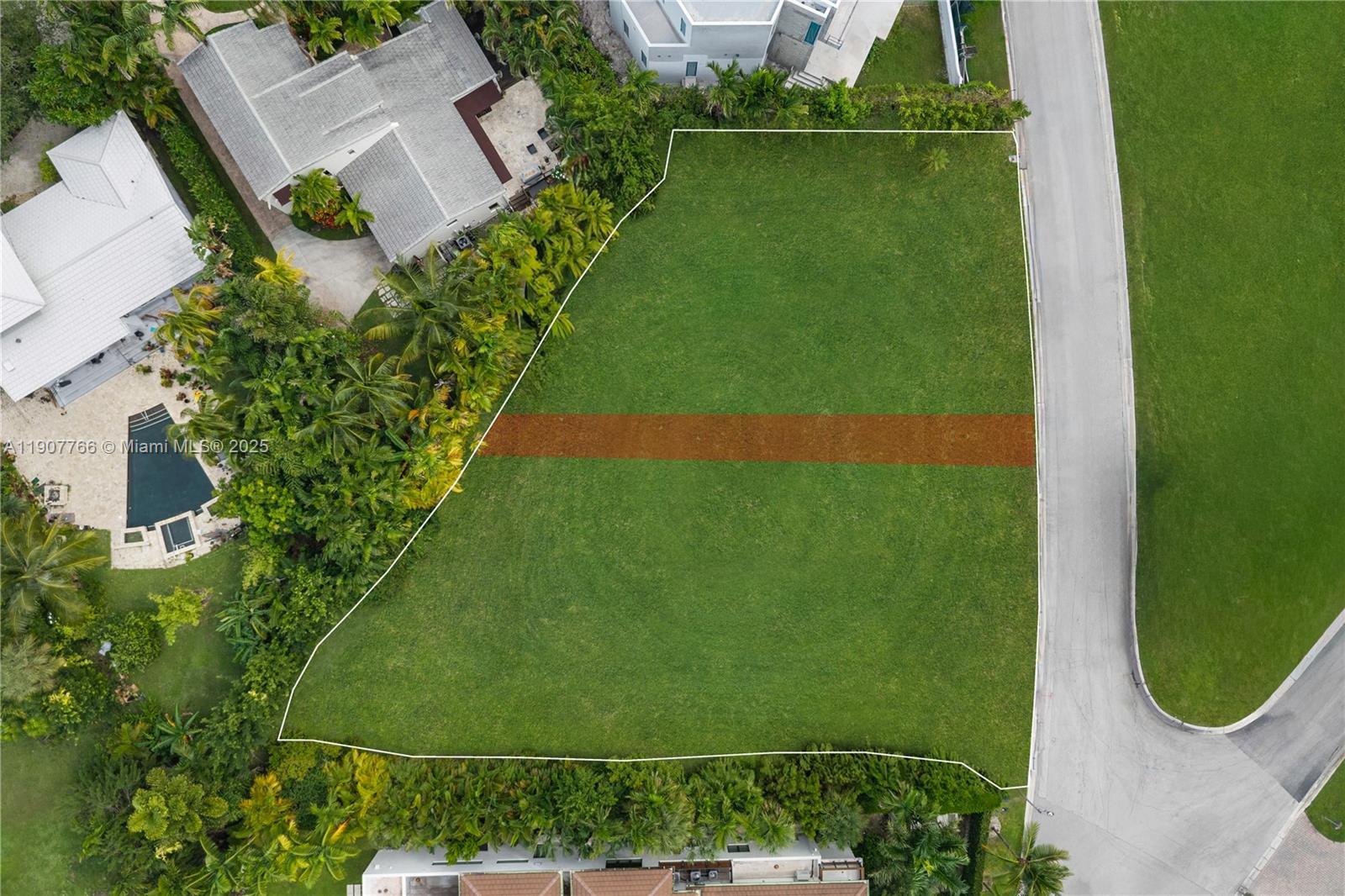 BAL HARBOUR RESIDENTIAL S - Land