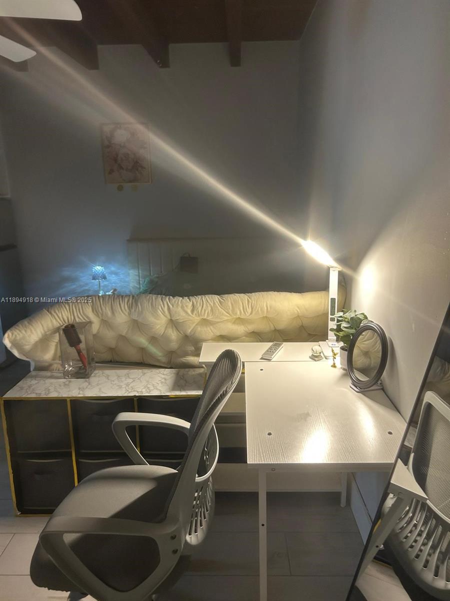 COCOPLUM TERR ADDN PT 4 - Residential Lease