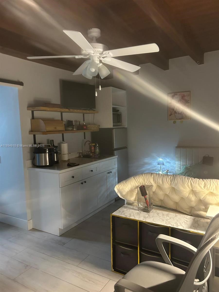 COCOPLUM TERR ADDN PT 4 - Residential Lease