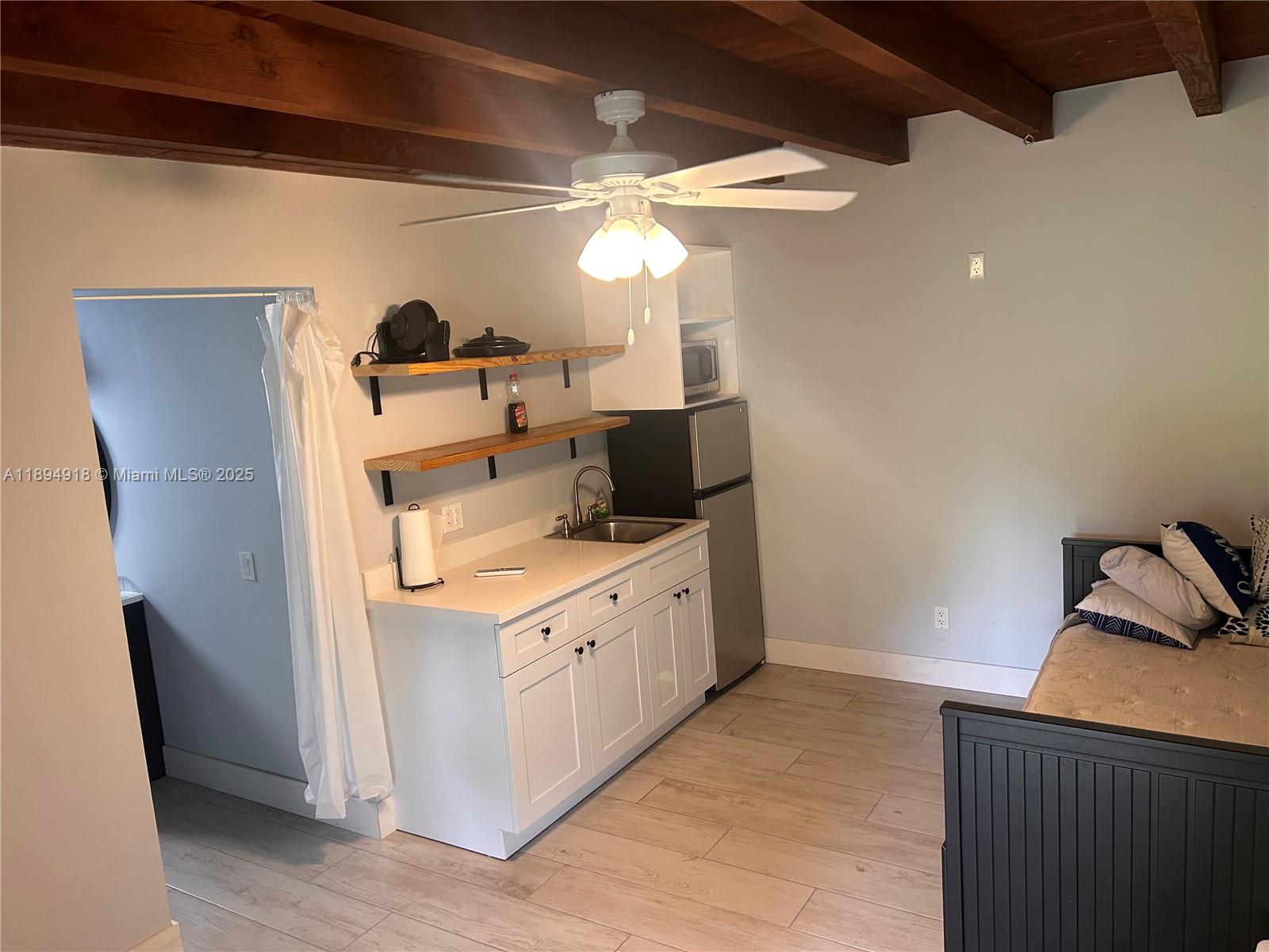 COCOPLUM TERR ADDN PT 4 - Residential Lease