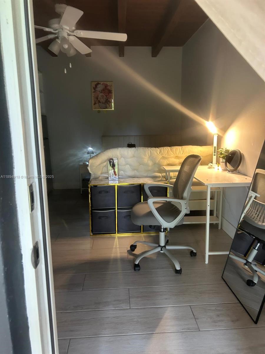 COCOPLUM TERR ADDN PT 4 - Residential Lease