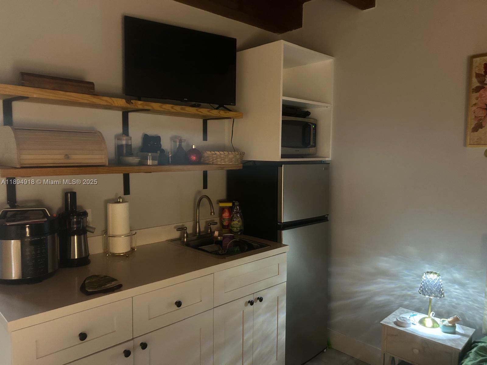 COCOPLUM TERR ADDN PT 4 - Residential Lease