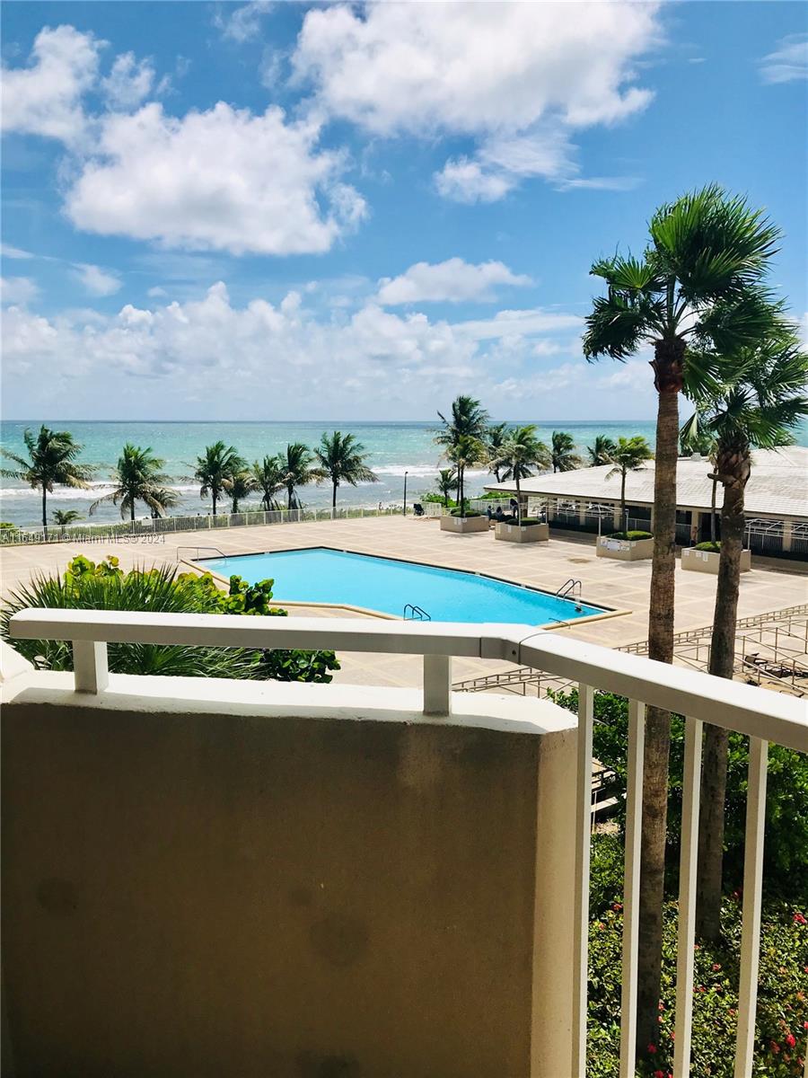 HEMISPHERES CONDO - Residential